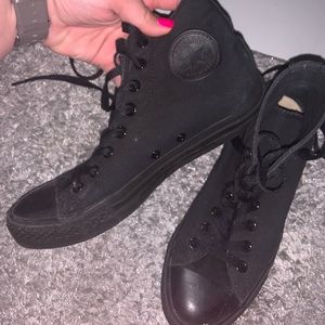 All black high top converse women’s size 9